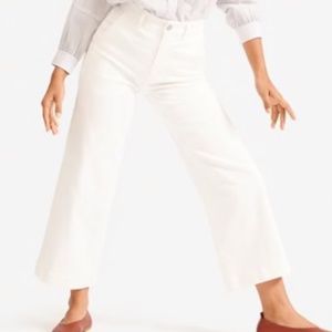 Everlane Wide Leg Crop pants in Bone, size 2